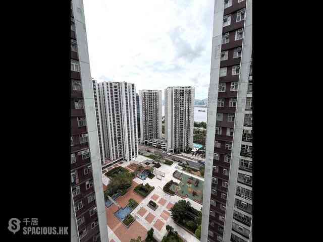 Tai Koo Shing - Tai Koo Shing Sing Fai Terrace Hoi Sing Mansion 06