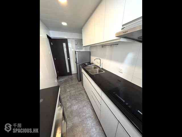Tai Koo Shing - Tai Koo Shing Sing Fai Terrace Hoi Sing Mansion 10