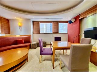 Kennedy Town - The Merton 17