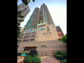 Kennedy Town - The Merton 19