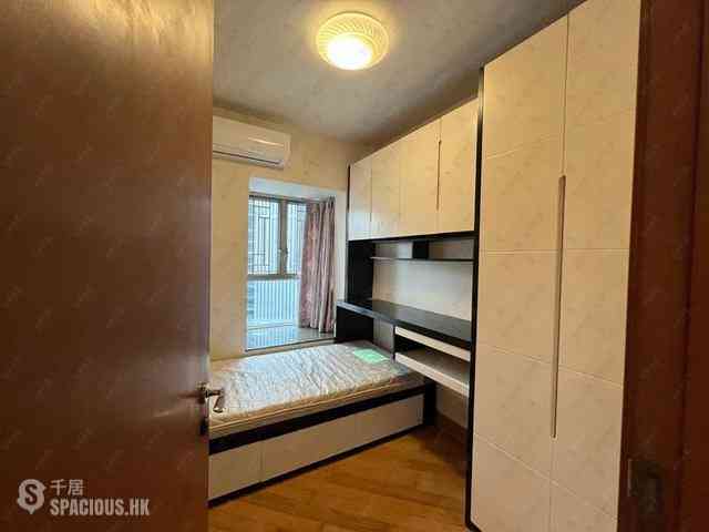 Tseung Kwan O - Park Central Phase 1 Block 6 02