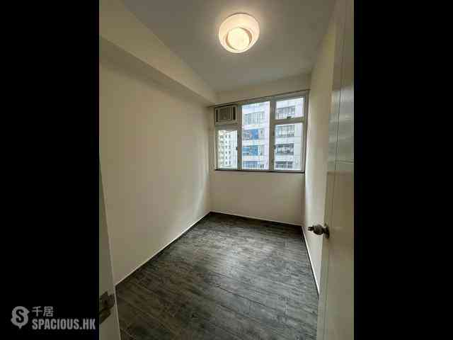Wan Chai - Jet Foil Mansion 03
