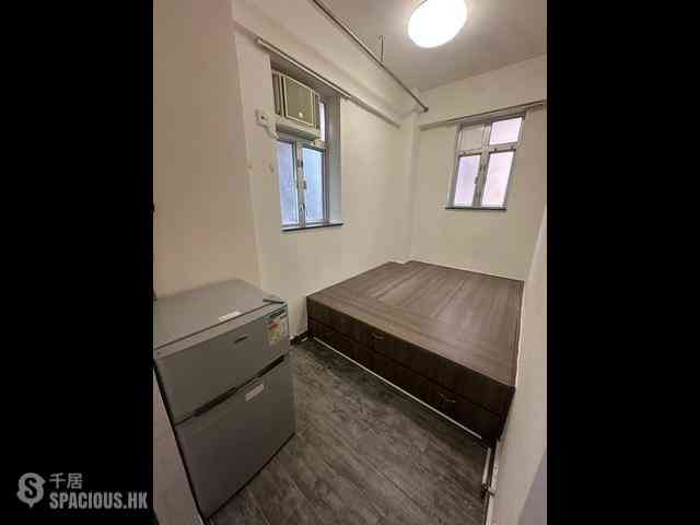 Wan Chai - Jet Foil Mansion 13