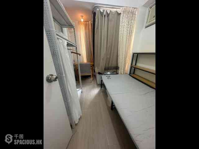 Wan Chai - Yan King Court 03
