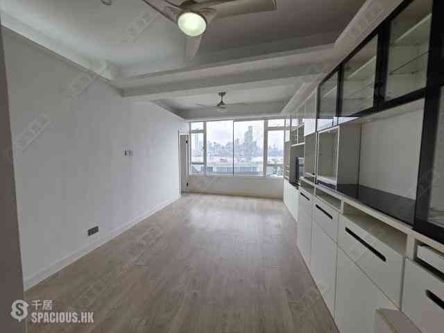 Causeway Bay - Hoi To Court 02