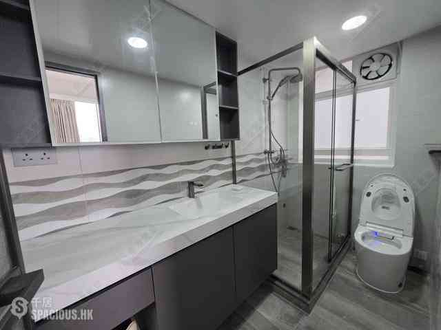 Causeway Bay - Hoi To Court 06