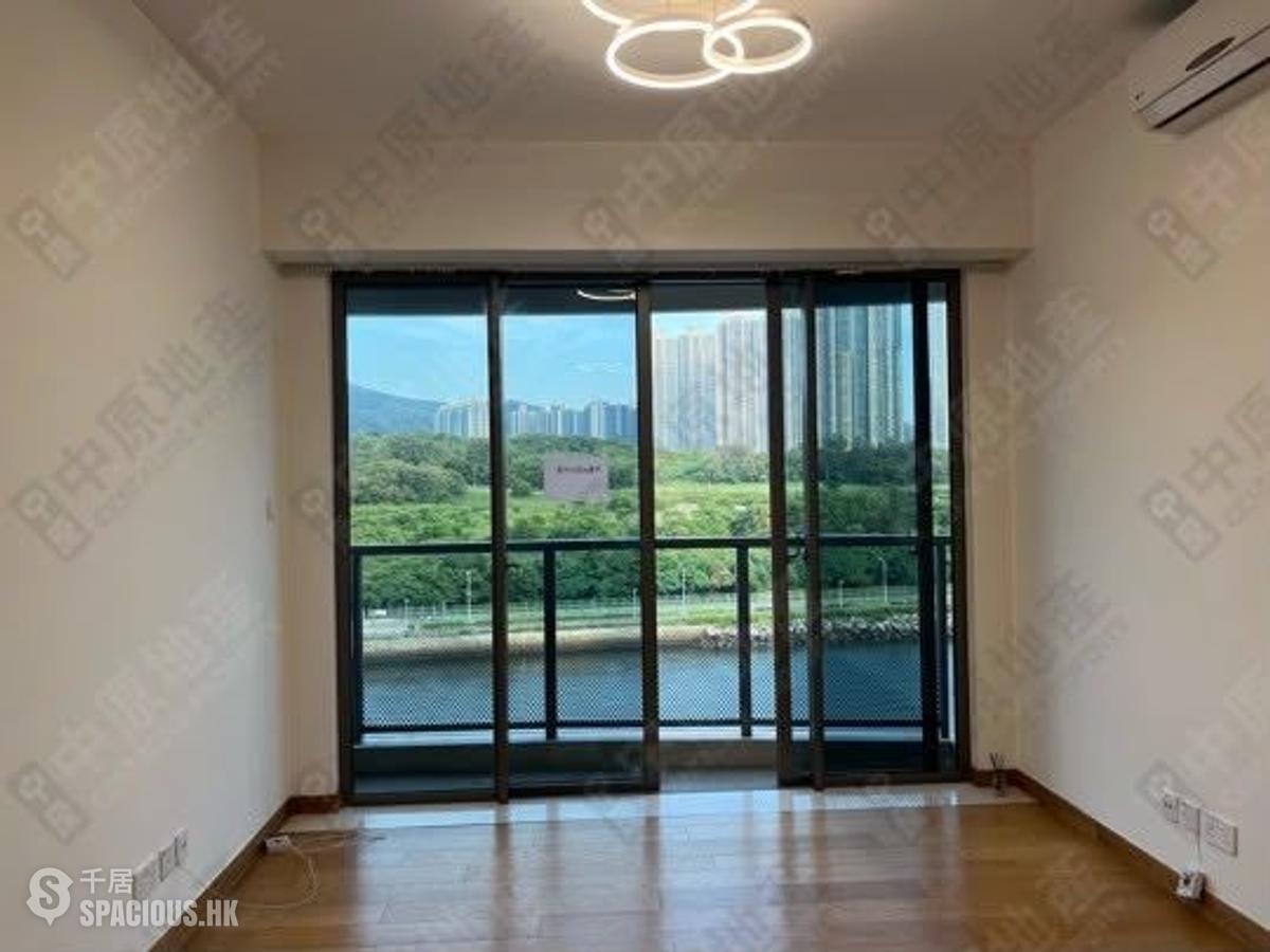 Tseung Kwan O - The Papillons Block 1 01