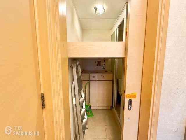 Wong Chuk Hang - Marinella Block 2 11