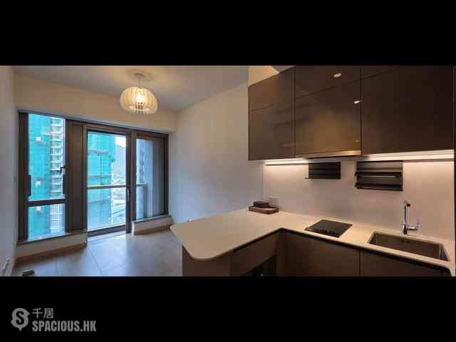Wong Chuk Hang - The Southside Phase 2 La Marina Tower 2A 01