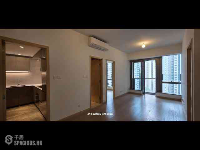 Wong Chuk Hang - The Southside Phase 2 La Marina Tower 2B 01