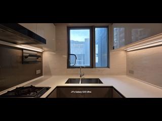 Wong Chuk Hang - The Southside Phase 2 La Marina Tower 2A 09