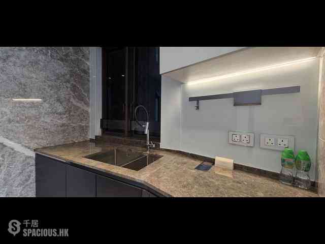 Wong Chuk Hang - The Southside Phase 3B Blue Coast Tower 2A 09