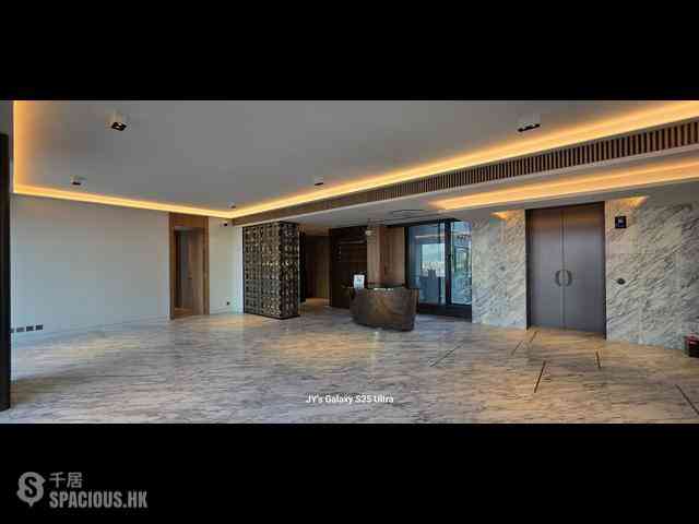 Mid Levels West - The Legacy Phase 1 Tower 2 03