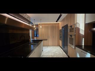 Mid Levels West - The Legacy Phase 2 Tower 1 07