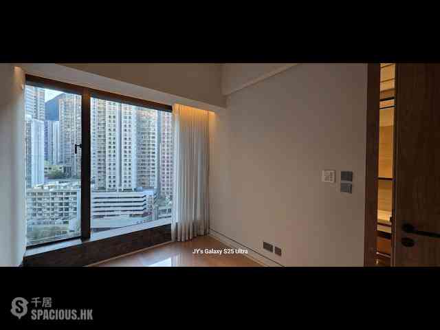 Mid Levels West - The Legacy Phase 2 Tower 1 12