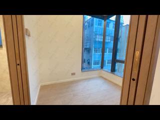 Sai Ying Pun - Des Voeux W Residence 02