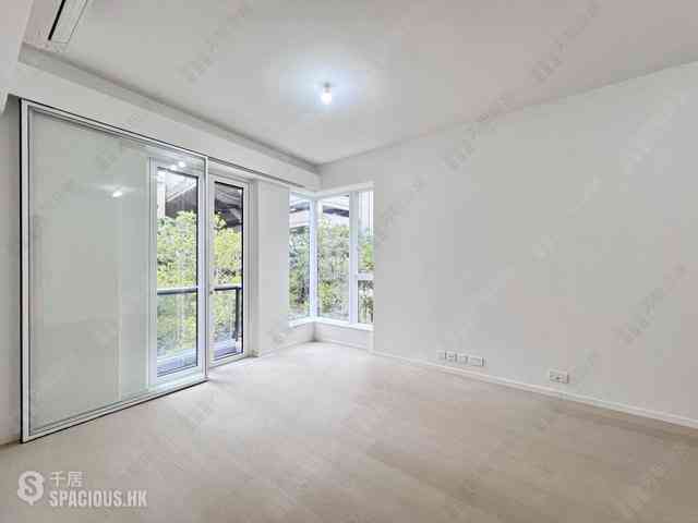 Wan Chai - 33 Kennedy Road 03