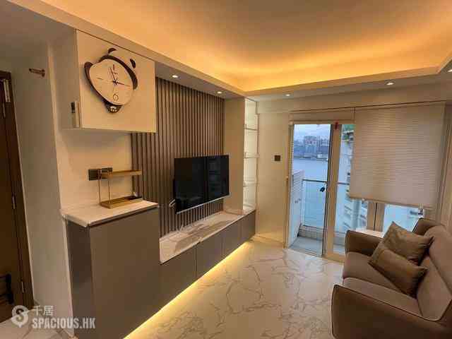North Point - The Harbourside 03