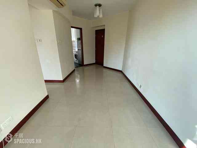 Kennedy Town - The Merton 04