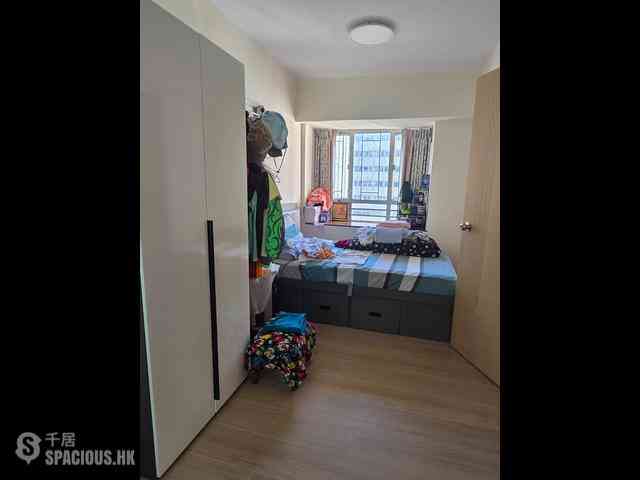 Sai Wan Ho - Fortune Mansion 04