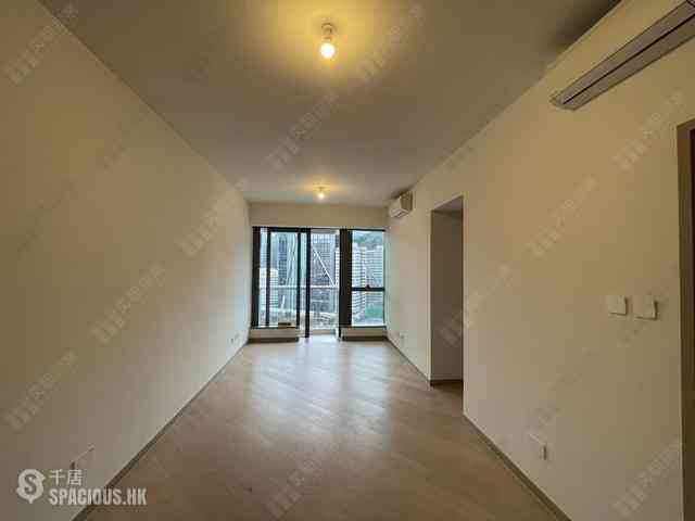 Wong Chuk Hang - The Southside Phase 1 Southland Tower 2A 01