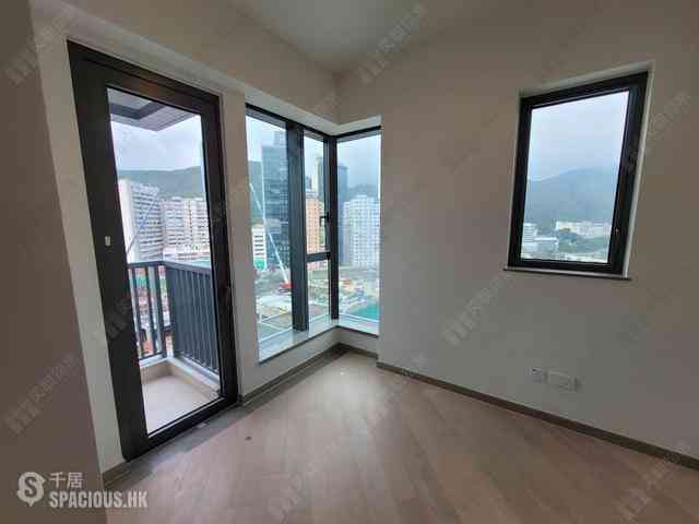 Wong Chuk Hang - The Southside Phase 1 Southland Tower 2A 07