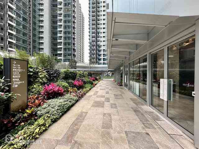 Wong Chuk Hang - The Southside Phase 1 Southland Tower 2B 03