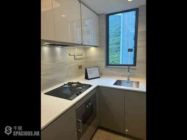 Wong Chuk Hang - The Southside Phase 4A 08