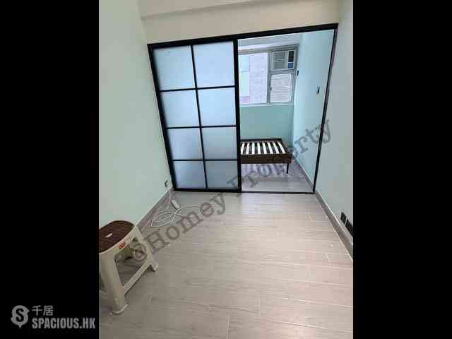 Tsim Sha Tsui - Wing Lee Building 02