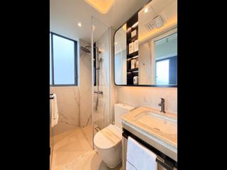 Sai Ying Pun - Des Voeux W Residence 06