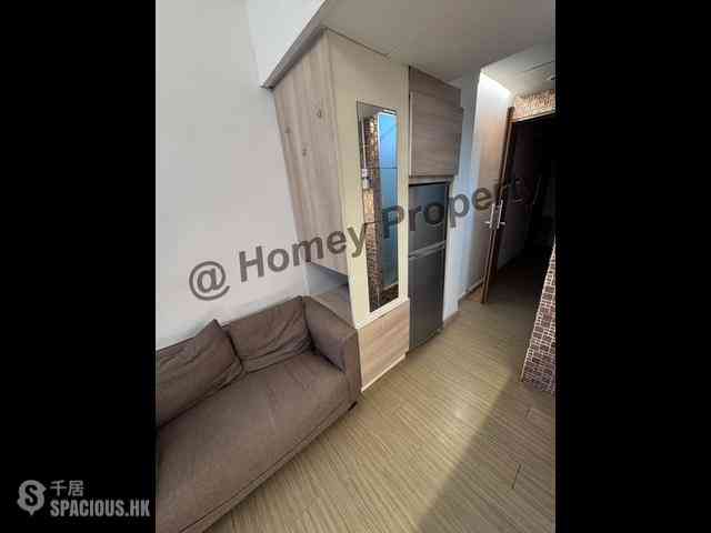 Causeway Bay - Lei Wen Court 08