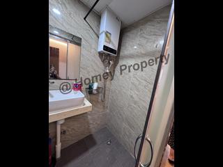 Causeway Bay - Lei Wen Court 13
