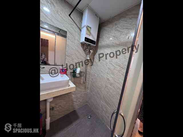Causeway Bay - Lei Wen Court 13