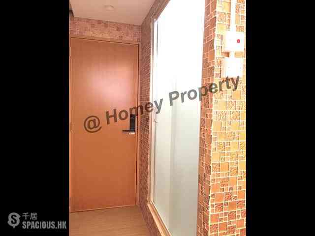 Causeway Bay - Lei Wen Court 15