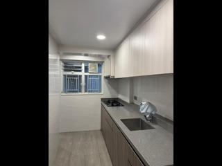 Causeway Bay - Cleveland Mansion 07