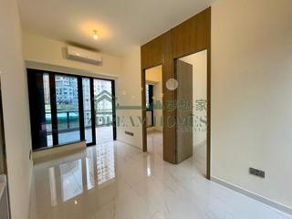 Sai Ying Pun - The Queens 03