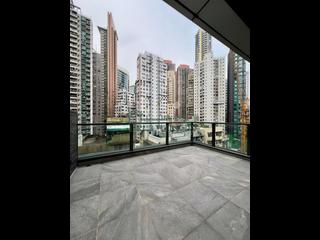 Sai Ying Pun - The Queens 06