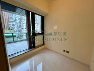 Sai Ying Pun - The Queens 07