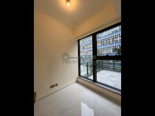 Sai Ying Pun - The Queens 08