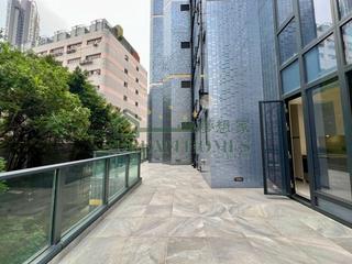 Sai Ying Pun - The Queens 09