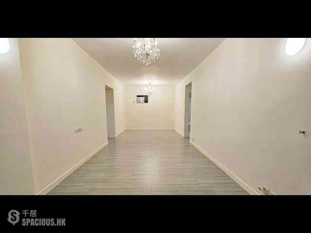 Mid Levels Central - Hillsborough Court Block 1 02