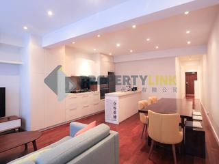 Sheung Wan - Sze Yap Building 04