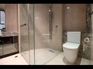 Wan Chai - The Avenue Phase 2 Block 3 07