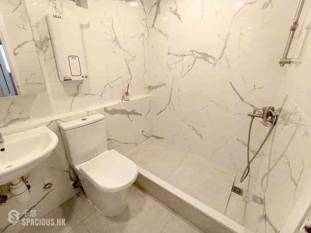 Tai Koo Shing - Tai Koo Shing Sing Fai Terrace Ngan Sing Mansion 03