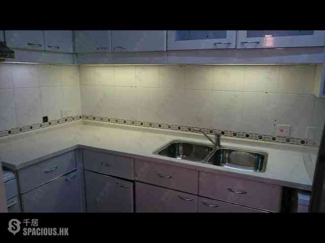 Mid Levels Central - Robinson Heights Block 3 03