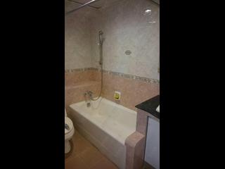 Mid Levels Central - Robinson Heights Block 3 06