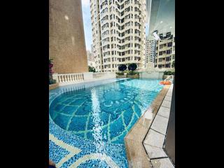 Sai Ying Pun - 63, Pokfulam Emerald House (Tower 2) 09