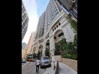 Sai Ying Pun - 63, Pokfulam Emerald House (Tower 2) 11