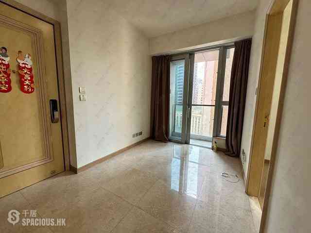 Sai Ying Pun - 63, Pokfulam Emerald House (Tower 2) 12
