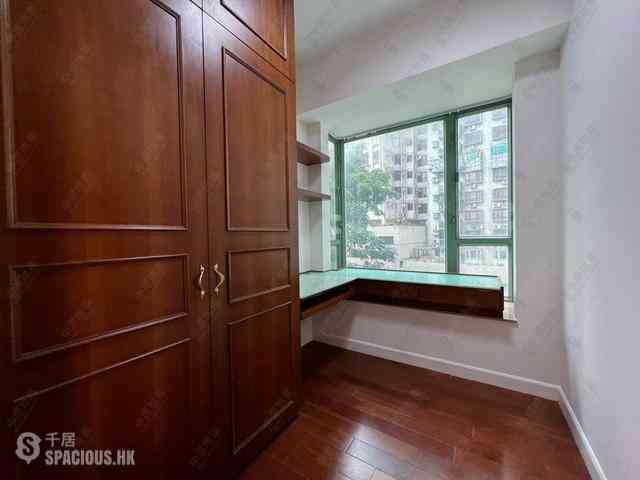 Sai Ying Pun - Bon-Point 09